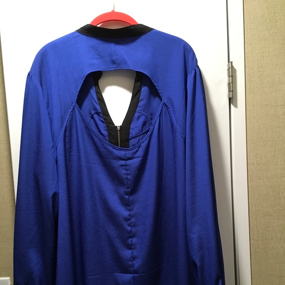 Top - Picture 4 of 4